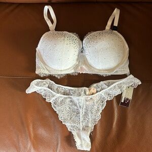 Victoria’s Secret Fashion Show Ltd Edition rhinestone white lace bra & panty set